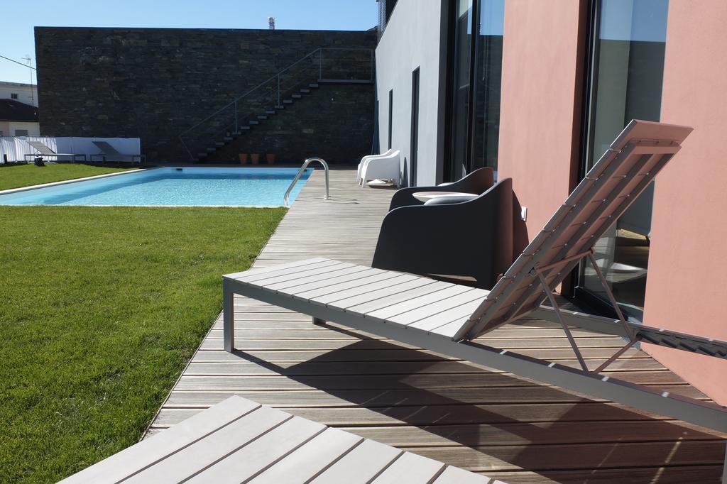 Casa De L Cura Guest House Miranda do Douro Exterior photo